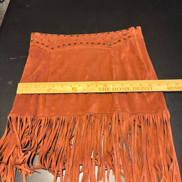 Idyllwind Fringe Mini Skirt S Brown Suede Look Studded Western Boho Cowgirl - Picture 4 of 7